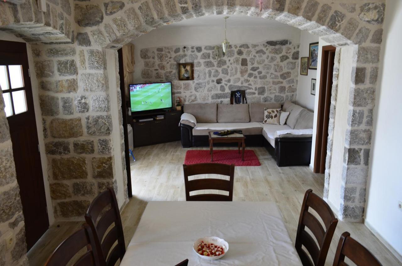 Vila Nikola Bratešići المظهر الخارجي الصورة